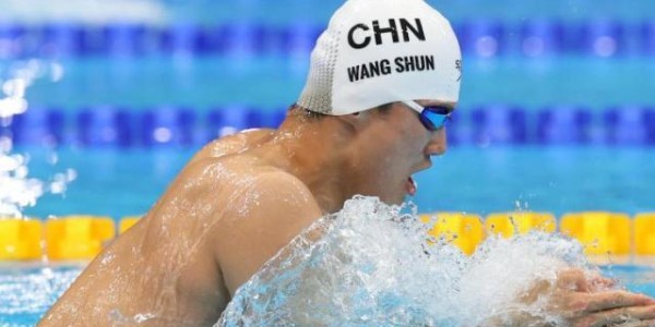 半决赛第一晋级 200个人混合泳汪顺誓要突破自己