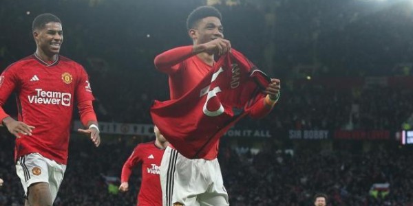 九游体育下载-林良锋：靠一帮孩子你啥也赢不了？滕哈赫说不！