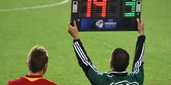 九游体育官网-FIFA宣布世界杯新规 细思极恐 欲加之罪何患无辞？|VAR|国际足联|视频助理裁判|国际足球协会|美加墨世界杯_新浪体育_新浪新闻