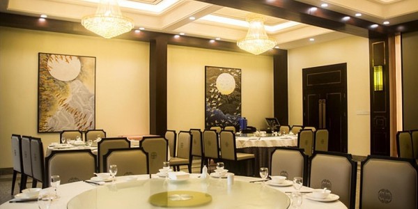 昨天同学聚会，通知28人，实到9人，不愿参加的人内心要过这道坎