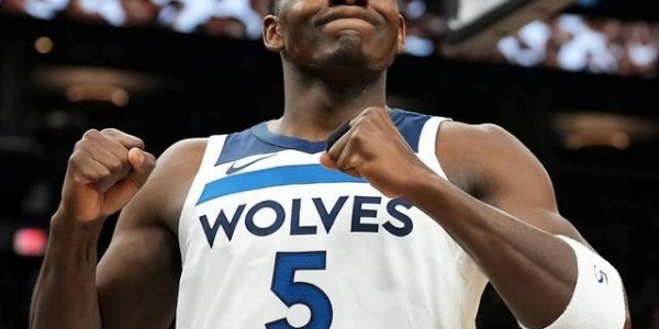 九游体育注册-23岁爱德华兹已经砍下9097分，你知道23岁哈登拿了多少分吗