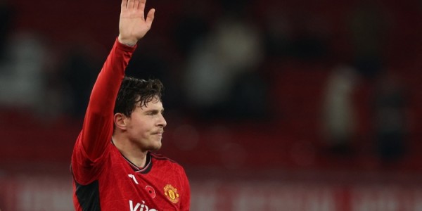 九游体育下载-多特防线伤病问题严峻 有意签下林德洛夫与维加补强