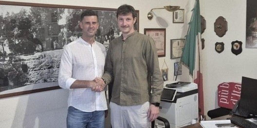 九游体育下载-米体披露：莫塔申请落户意大利小城苏特里，该地人口不足七千