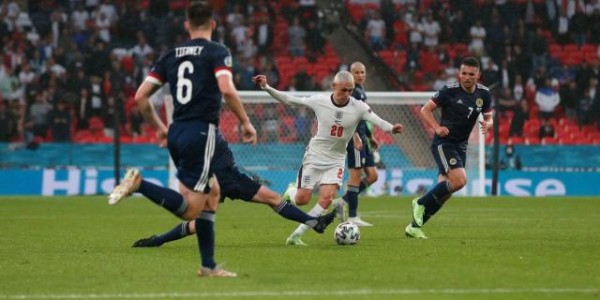 九游体育官网-【现场】苏格兰震惊温布利 英格兰球队和球迷皆败！