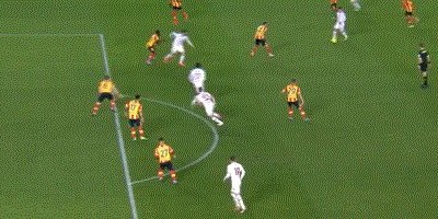 【意甲】莱昂破门 吉鲁助攻 AC米兰连追2球客平莱切