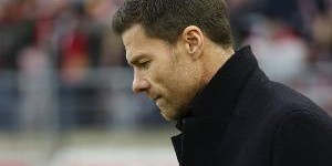 罗马诺：阿隆索一年前告知药厂想要执教皇马，合同已准备就绪